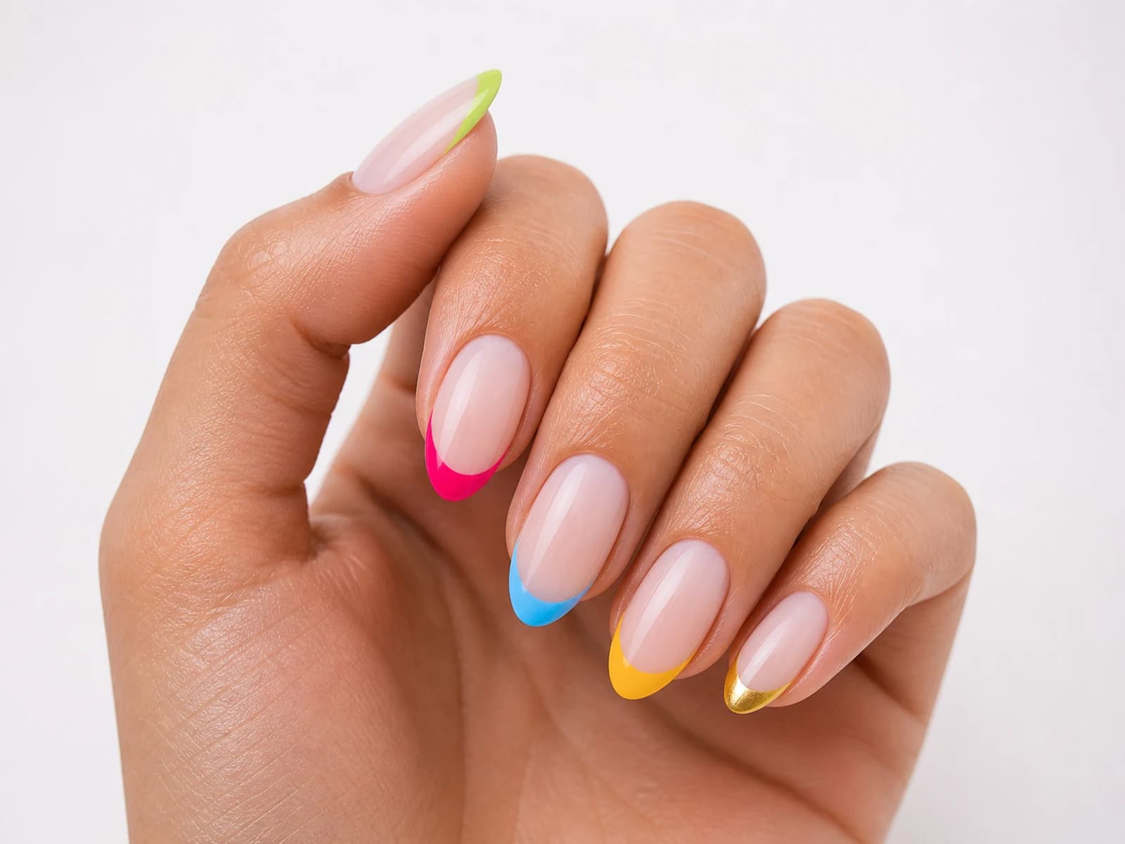 Uñas francesas de colores