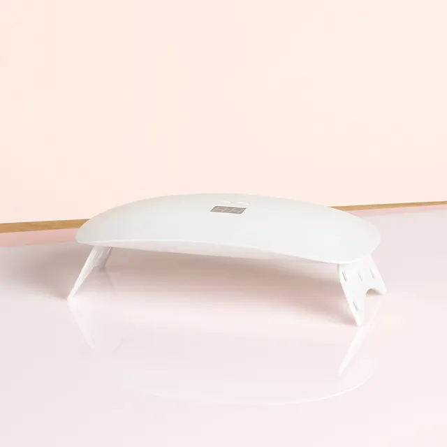 Lámpara LED plegable Manucurist Slim 24 W